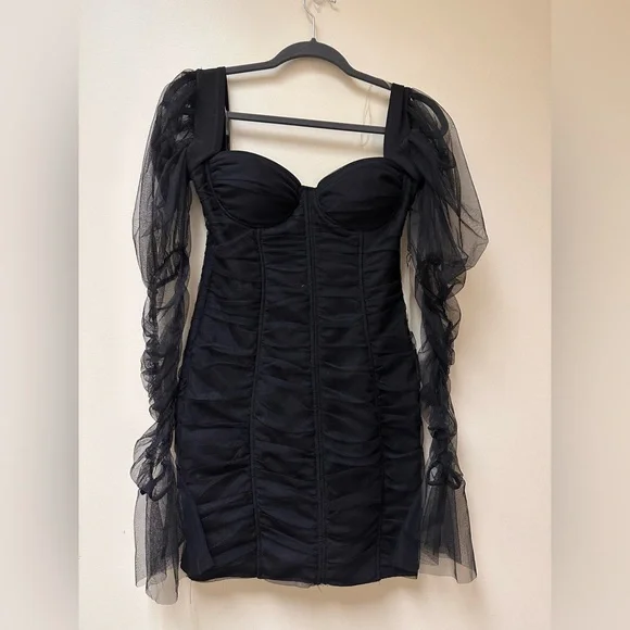 NWT⚫️Haute Monde Black Bodycon Dress with Puff Sleeves and Sweetheart Neckline⚫️ - Picture 2 of 10